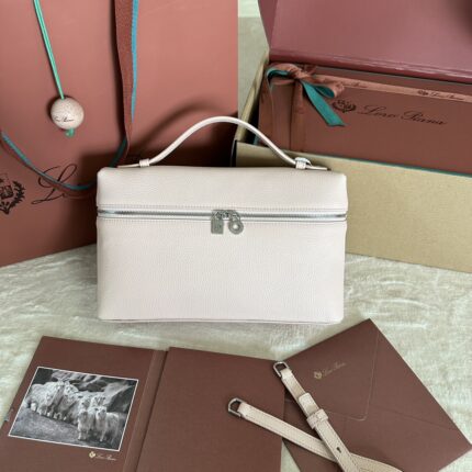 Loro piana Extra Pocket L27 Bag