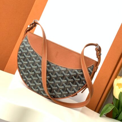 Goyard Hirondelle Bag