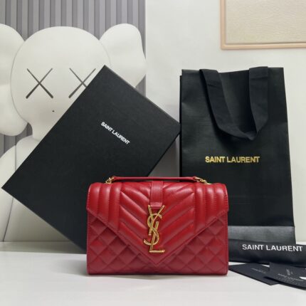 Saint Laurent ENVELOPE SMALL IN QUILTED GRAIN DE POUDRE EMBOSSED LEATHER