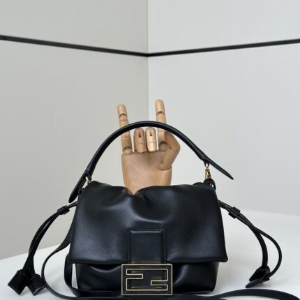 Fendi Small Mamma Baguette