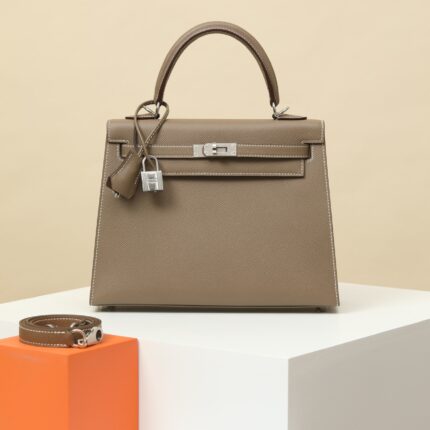 Hermès Kelly 25 Epsom Leather