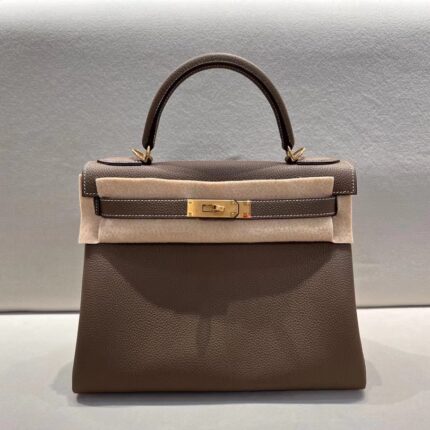 Hermès Kelly 28 Togo Leather