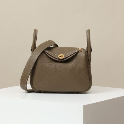 Hermès Mini Lindy Bag