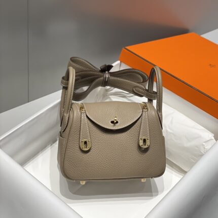Hermès Mini Lindy Bag