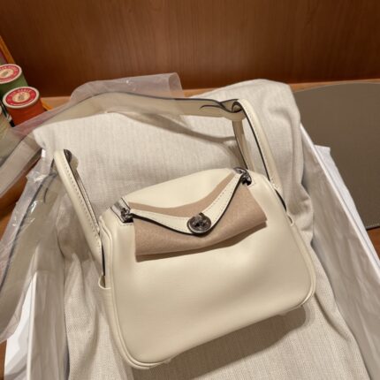 Hermès Mini Lindy Bag