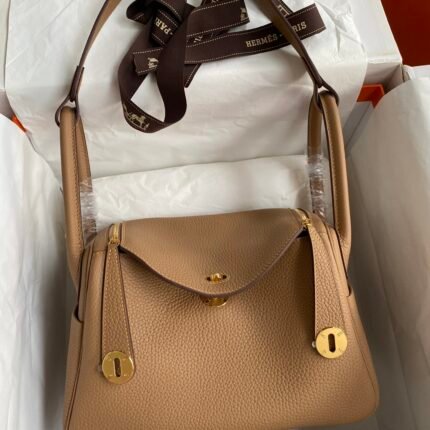 Hermès Lindy 26 Bag