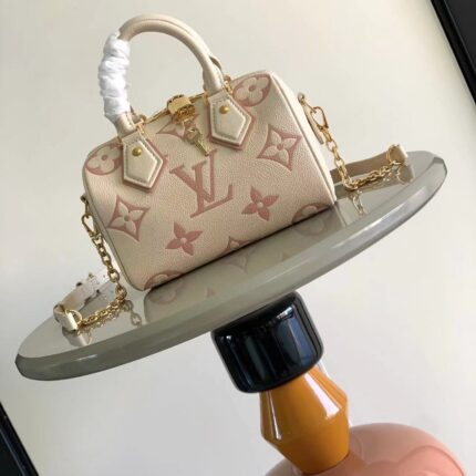 LV Speedy Bandoulière 20 Bag