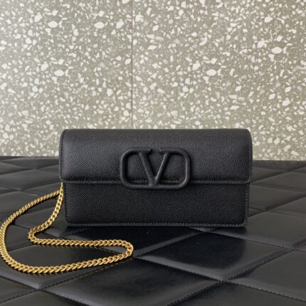 Valentino Garavani Chain Clutch