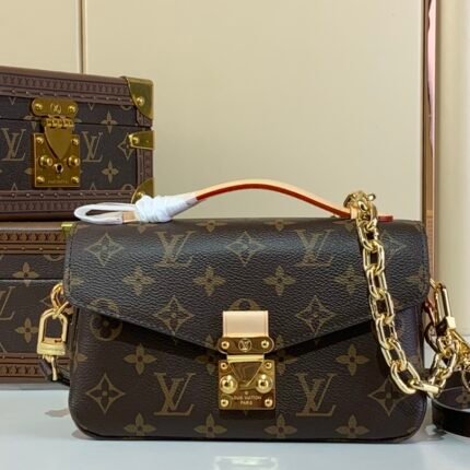 LV Pochette Métis East West Bag