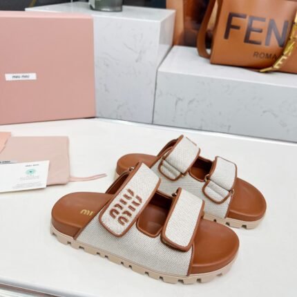 miu miu Canvas slides